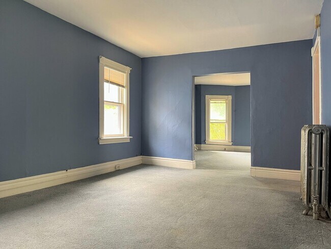 Primary Photo - 24 Briggs Ave