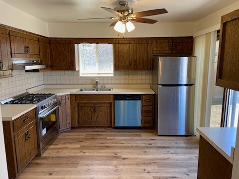 Building Photo - 33250 N Indian Ln