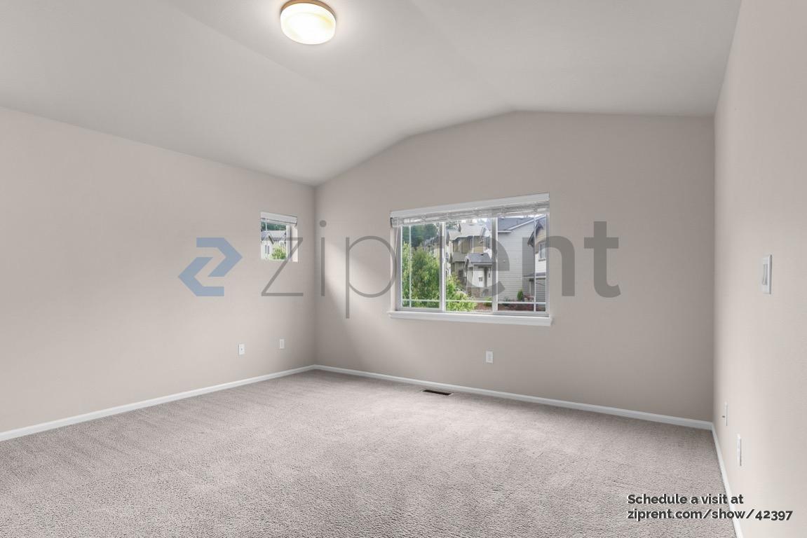 Building Photo - 23822 SE 289th Pl