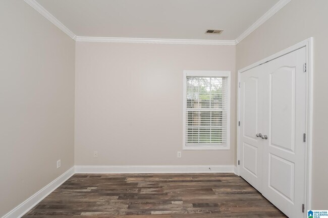 Building Photo - 4162 Hathaway Ln