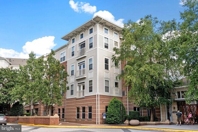 Building Photo - 9480 Virginia Center Blvd