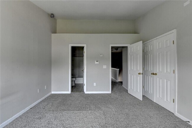 Building Photo - 3187 Mill Springs Cir NE