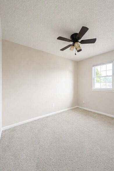 Building Photo - 3063 Reese Dr