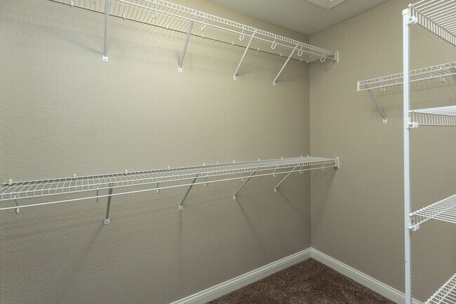 Building Photo - Perfect Single Family Home in Norwalk