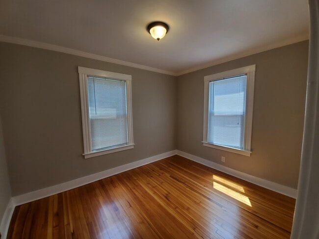 Building Photo - 136-138 West Center Street - Duplex
