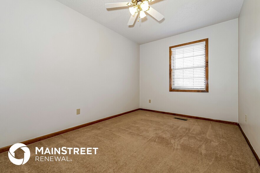 Building Photo - 11433 N Highland Ave