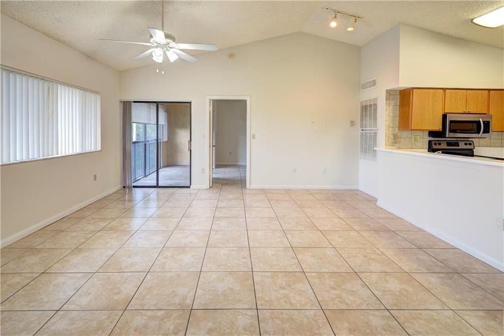 Building Photo - 2445 SW 18th Ter