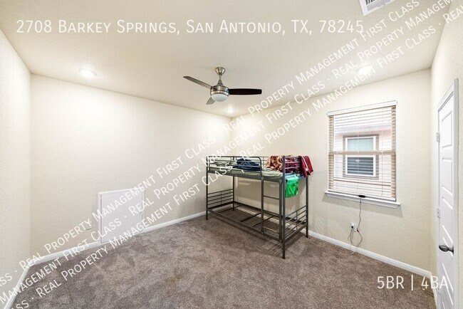 Building Photo - 2708 Barkey Spgs