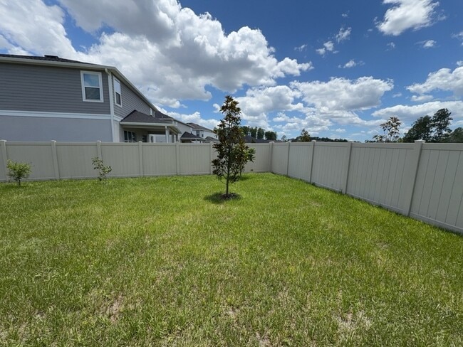 Building Photo - 3230 Sanctuary Dr