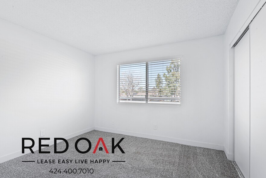 Building Photo - 13325 Heacock St