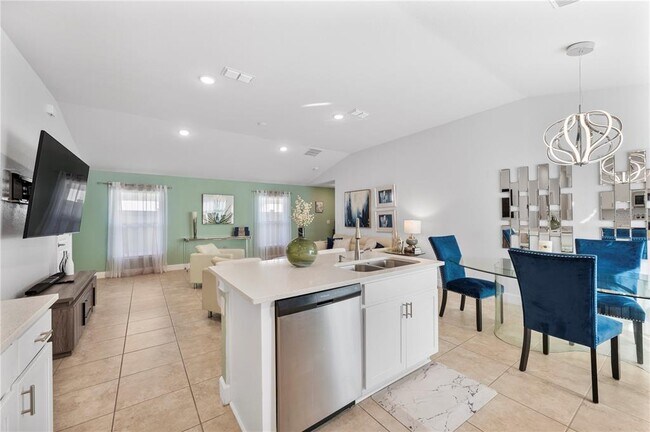 Building Photo - 1735 Carnostie Rd