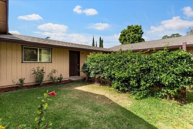 Building Photo - 515 Lower Kimo Dr