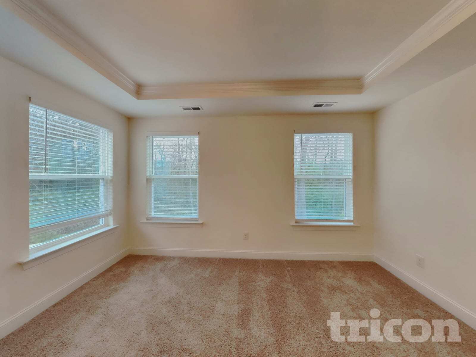 Building Photo - 129 Stallion Way