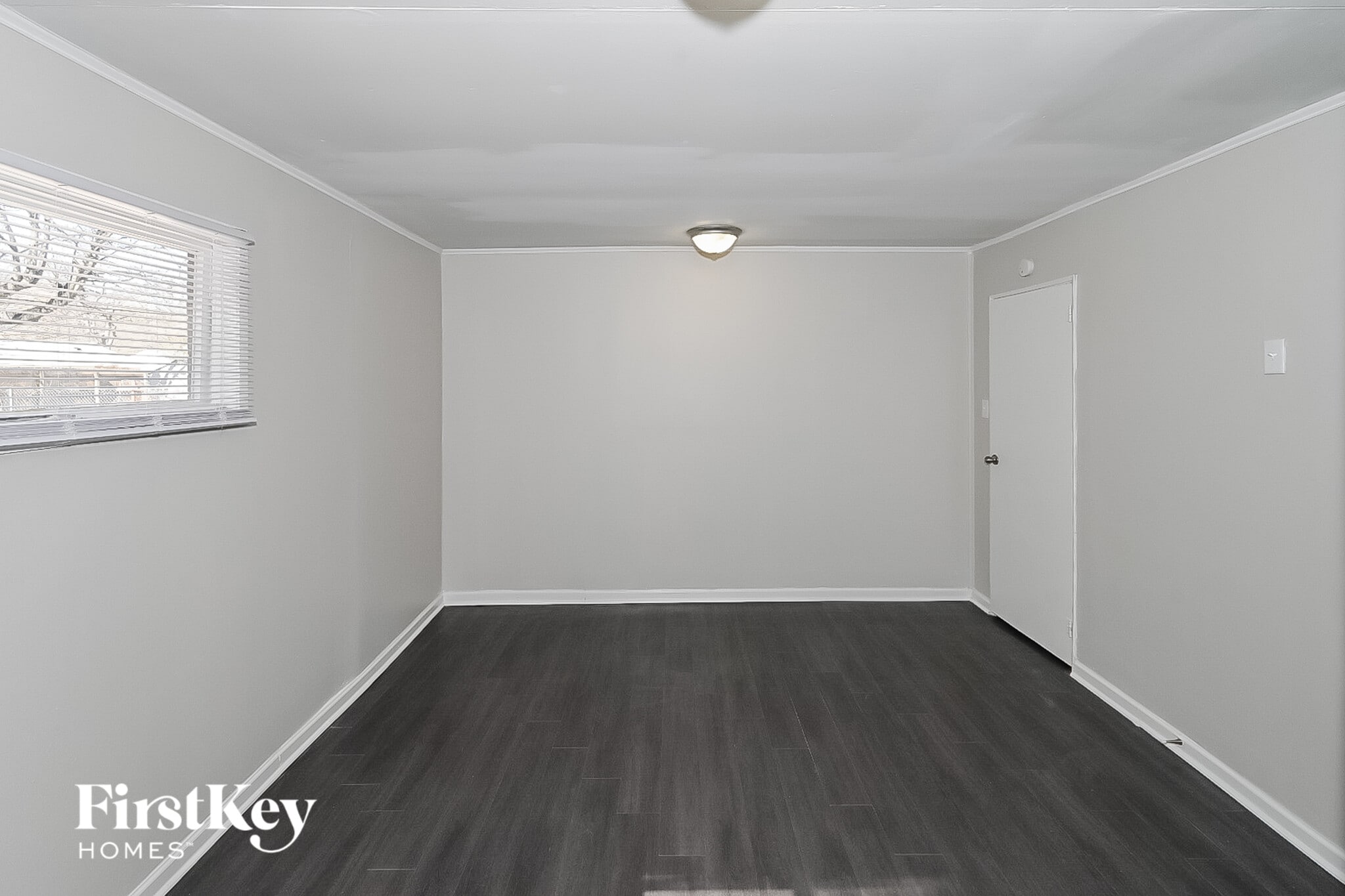 Building Photo - 415 McDermitt Rd