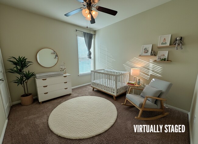 Building Photo - 8900 Viewpark Ln