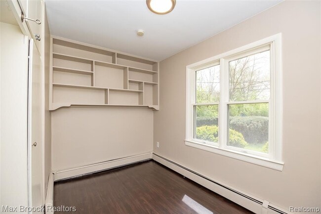Building Photo - 16239 Madoline St