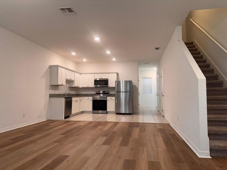 Building Photo - 3022 Springwell Lp