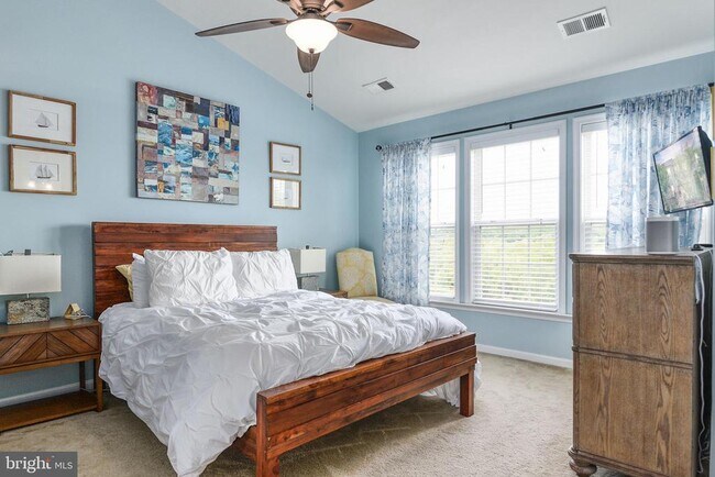 Building Photo - 2372 Battery Hill Cir