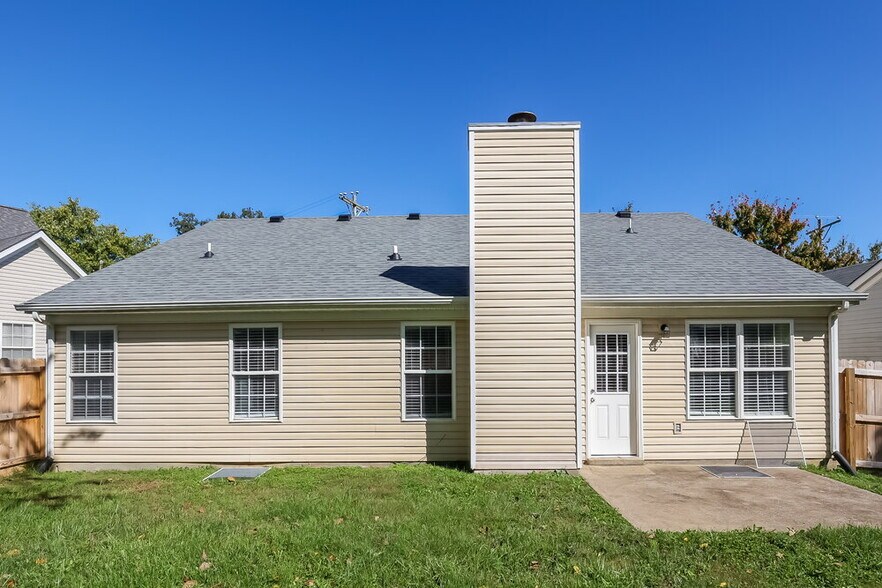 Building Photo - 849 Lavergne Ln