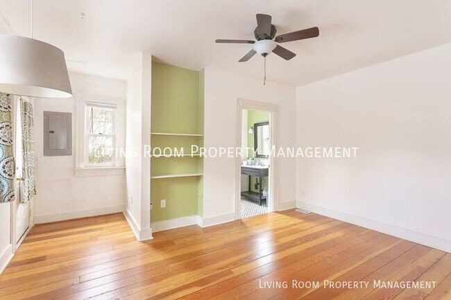 Building Photo - Historic 1886 home in Mt. Tabor with Outdo...