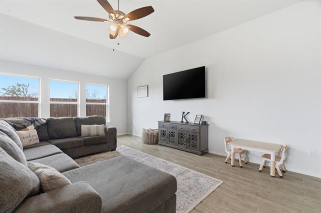 Building Photo - 301 Chickasaw Dr