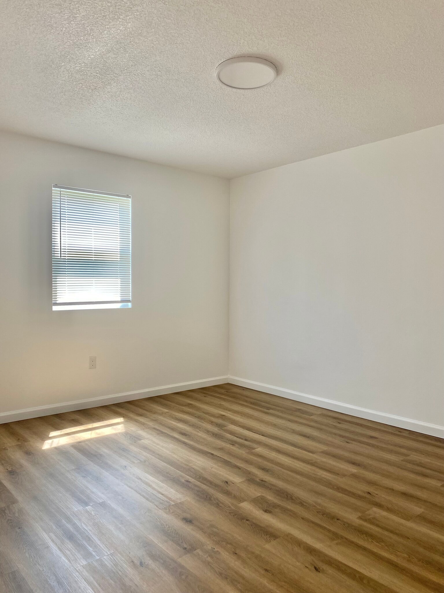 Bedroom2 - 254 N Brunswick St
