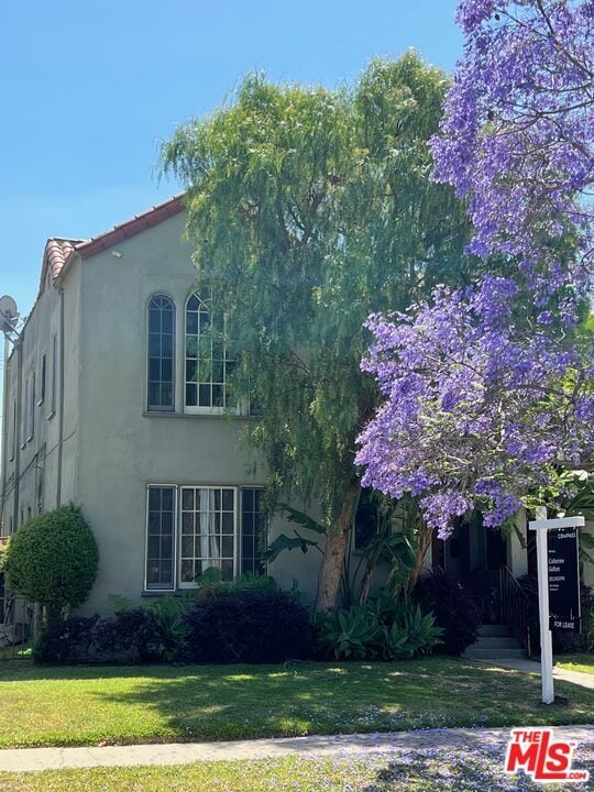 Building Photo - 1282 S Highland Ave