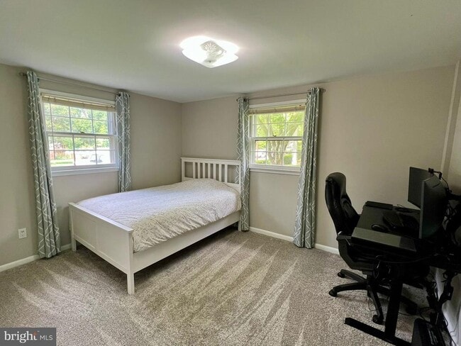 Building Photo - 4213 Nutwood Way
