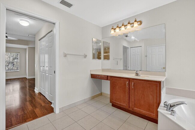 Building Photo - 8951 Morgan Landing Way