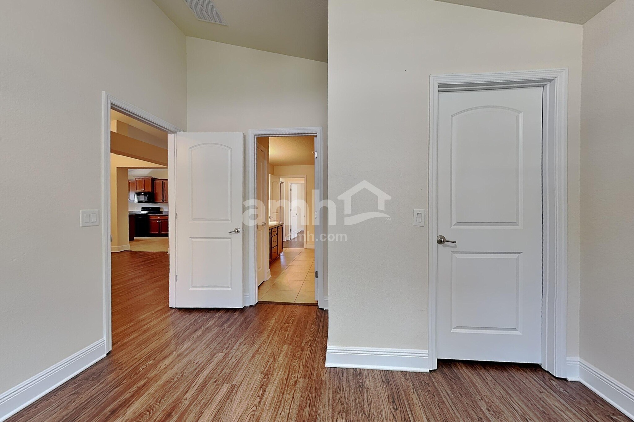 Building Photo - 10708 Standing Stone Dr