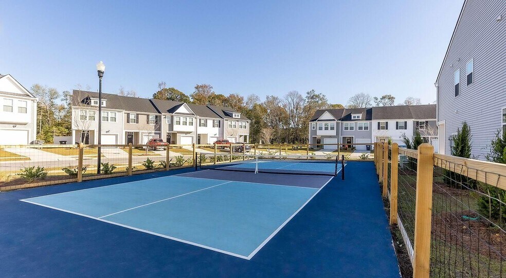 Building Photo - 1060 Orangeburg Rd
