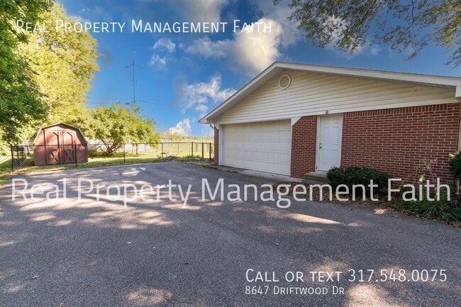 Building Photo - 8647 Driftwood Dr