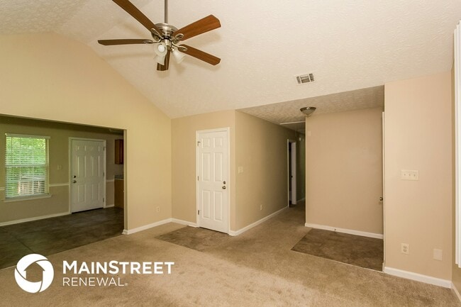 Building Photo - 40 Richmond Pl