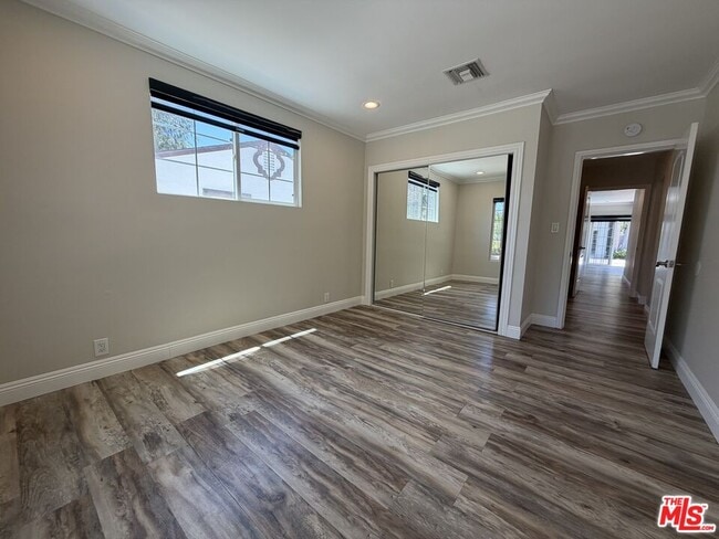 Building Photo - 4747 Cartwright Ave
