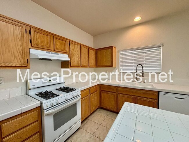 Building Photo - 13593 Hemingway Dr