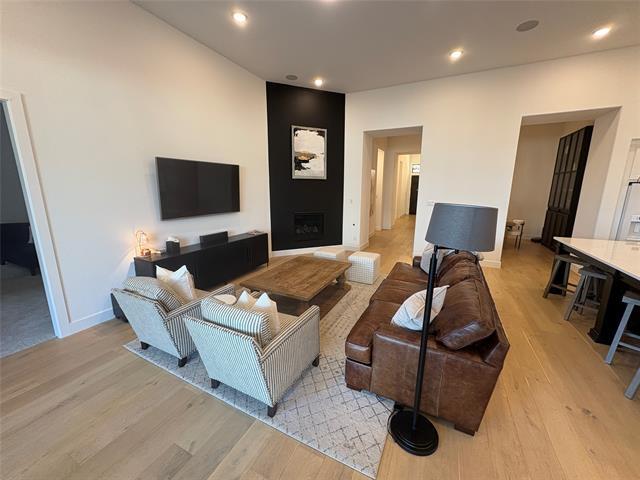 Building Photo - 2432 Casia Lndg