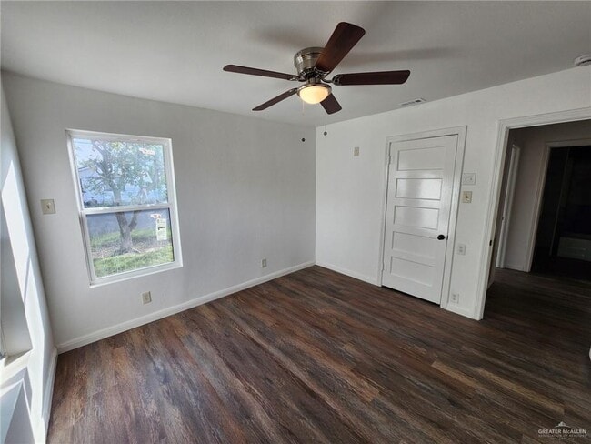 Building Photo - 22 S 6th St