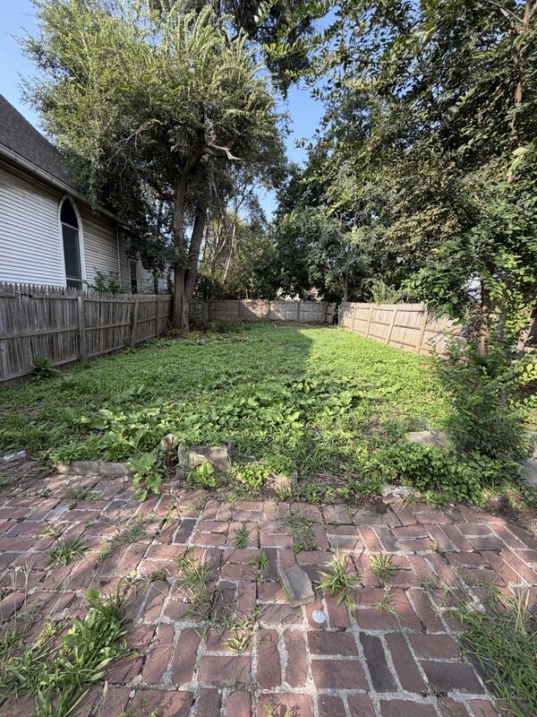 Building Photo - 3569 Independence Rd