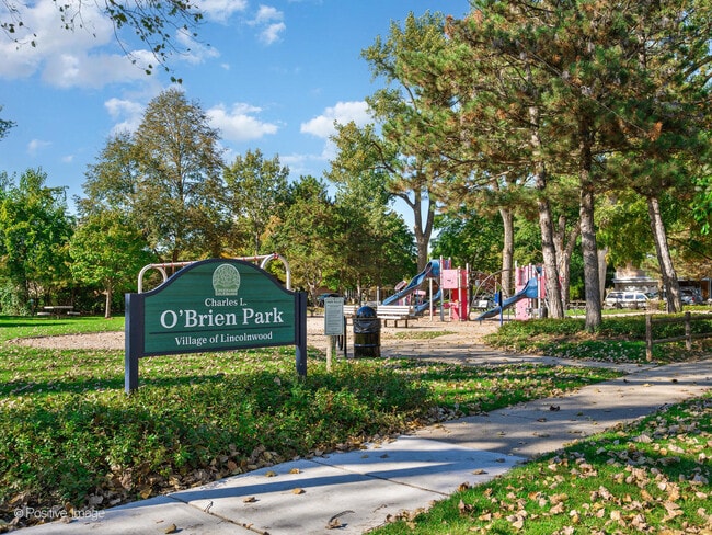 Building Photo - 7225 E Prairie Rd