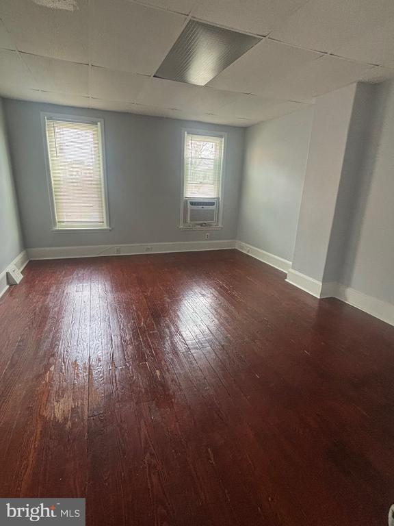 Building Photo - 3172 Chatham St