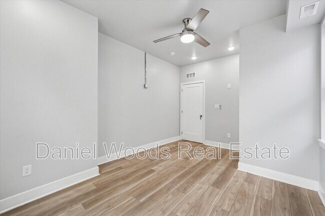 Building Photo - 1149 S 52nd St