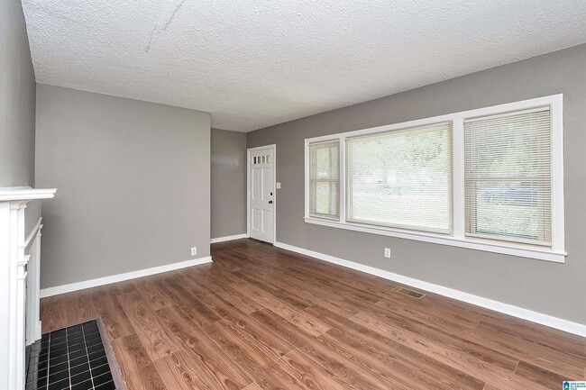 Building Photo - 309 Midwood Ave