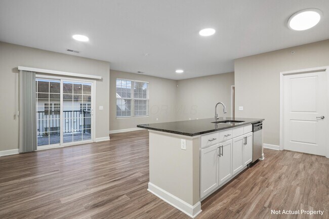 Building Photo - 5140 Foxtail Pine St