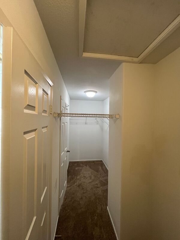 Building Photo - 11158 Picard Pl