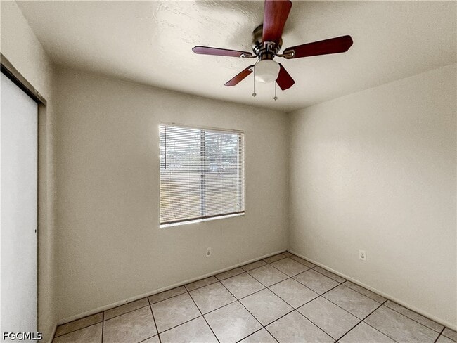 Building Photo - 2239 Iris Way