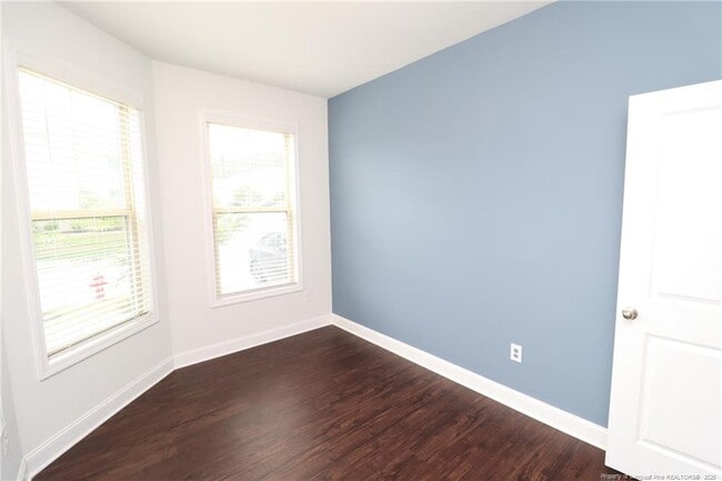 Building Photo - 1103 Compass Dr