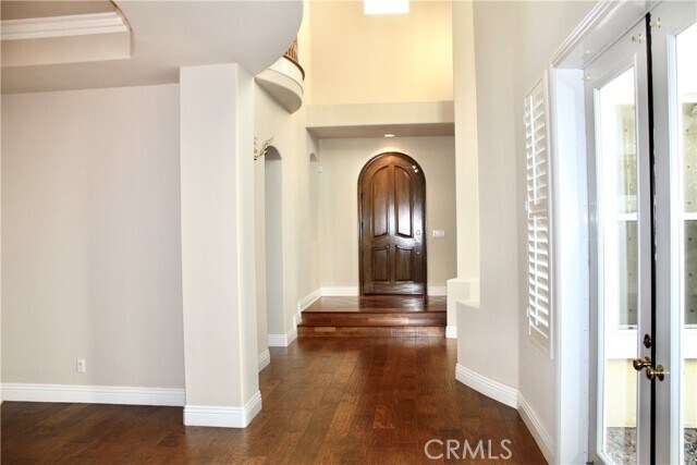 Building Photo - 42 Clear Creek