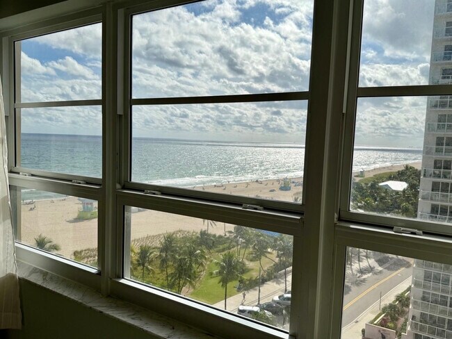 Building Photo - 133 N Pompano Beach Blvd