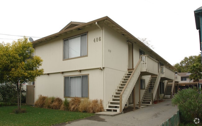 Building Photo - 406 N 3rd St