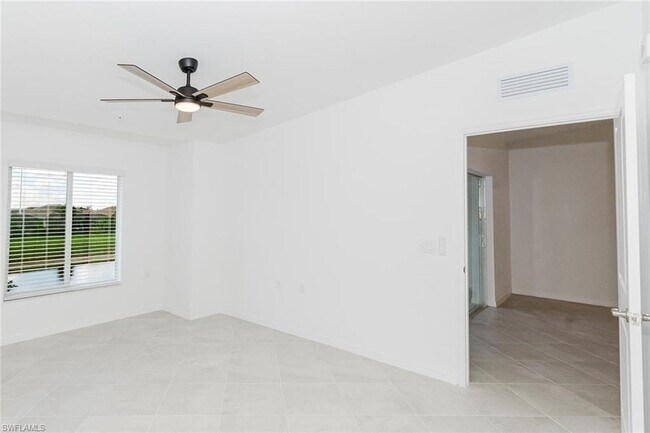 Building Photo - 5410 Double Eagle Cir